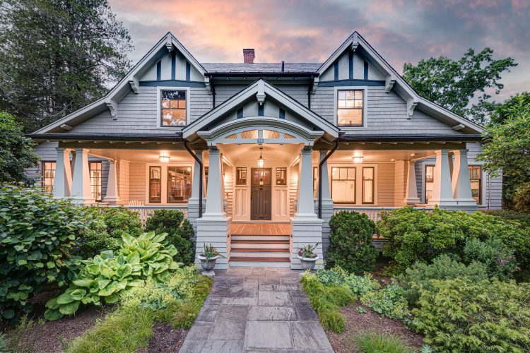 COMPASS BARRINGTON’S KIRK SCHRYVER TEAM CLOSES HIGHEST OFF WATER SALE