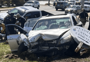 Middletown Police Arrest Man After High-Speed Chase Ends in Crash ...