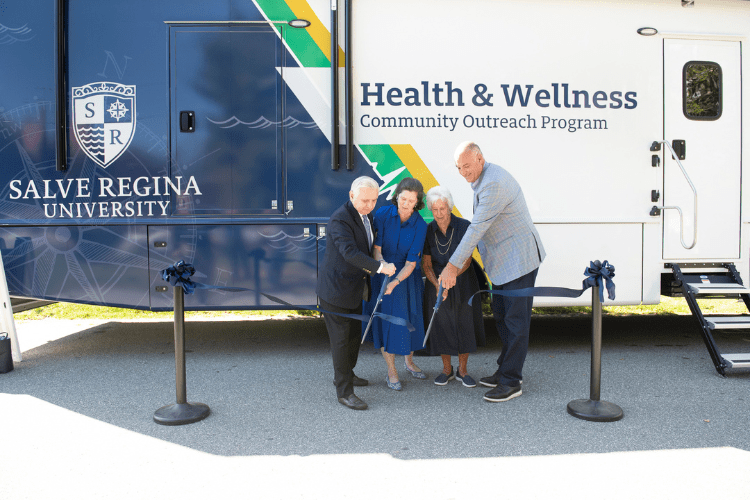 Salve Regina University Rolls Out Mobile Health Outreach Program With Senator Reed and Mayor Holder